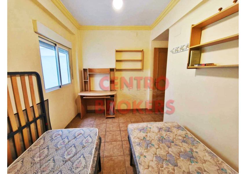 Apartament z 2 sypialniami przy  plaży San Antonio w Cullera